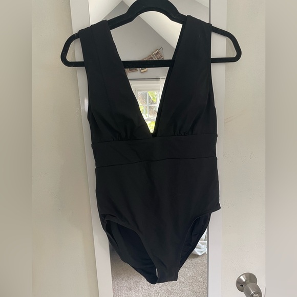 Andie Mykonos one piece swimsuit - Picture 3 of 5